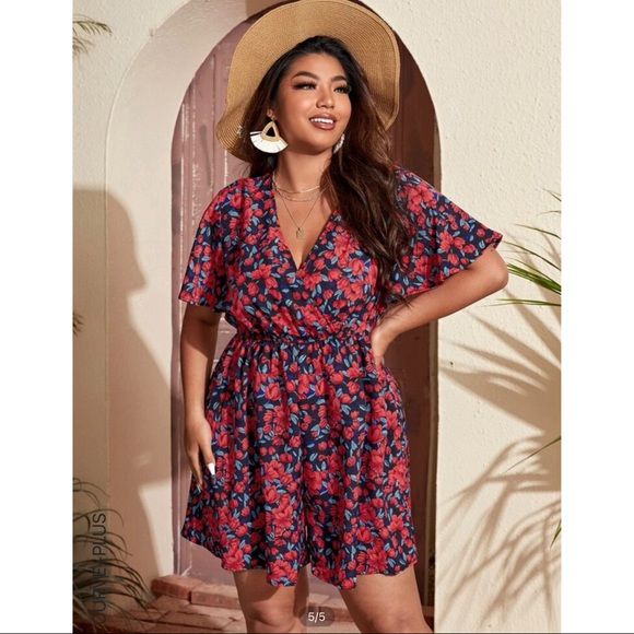 SHEIN Plus Size Floral Romper - Picture 2 of 6